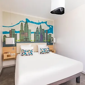 Appart’city Confort Lyon Cité Internationale Apartahotel